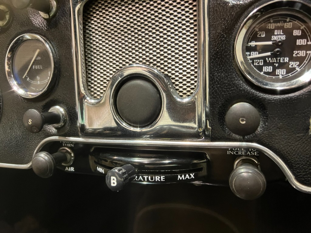 1961 MG A Mk II 74