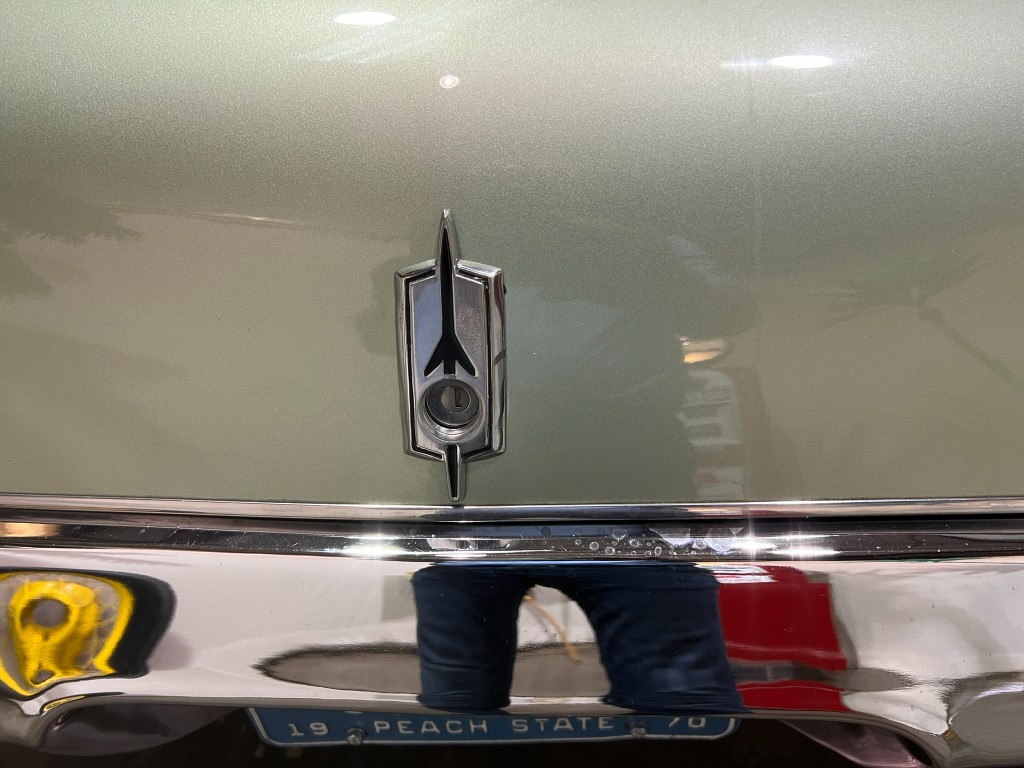 1970 Oldsmobile Cutlass Supreme Convertible 36