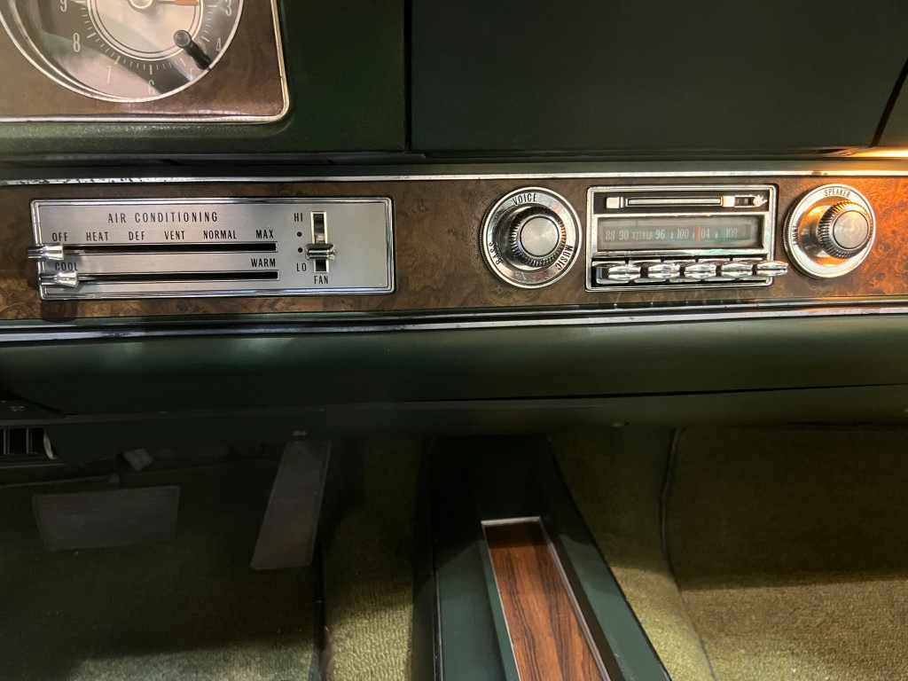 1970 Oldsmobile Cutlass Supreme Convertible 74