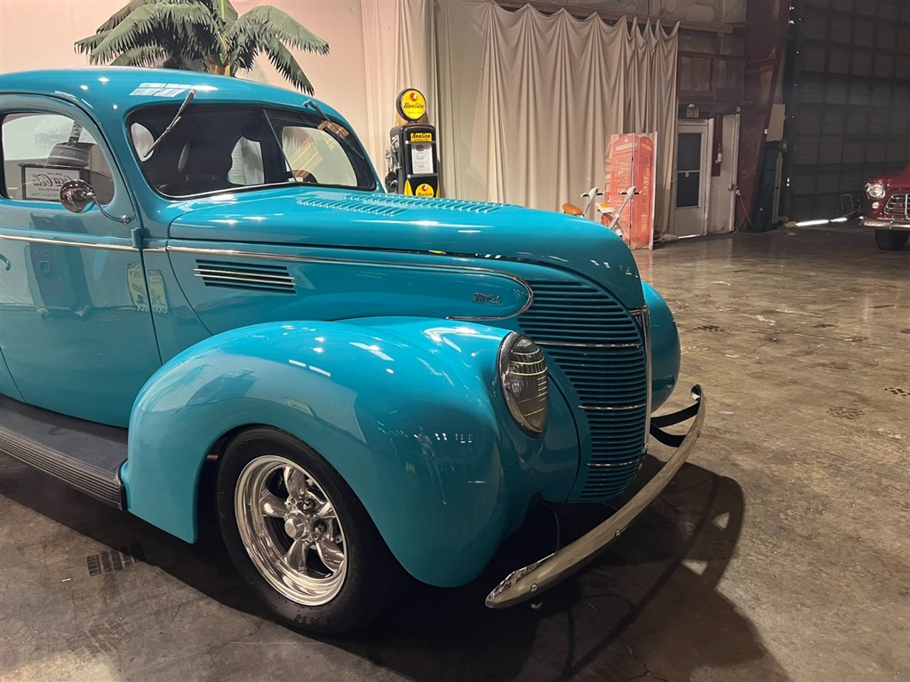 1939 Ford 5 Window Coupe 5