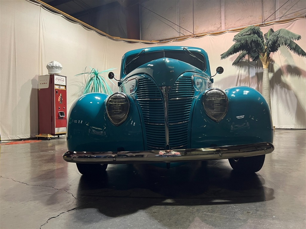 1939 Ford 5 Window Coupe 7