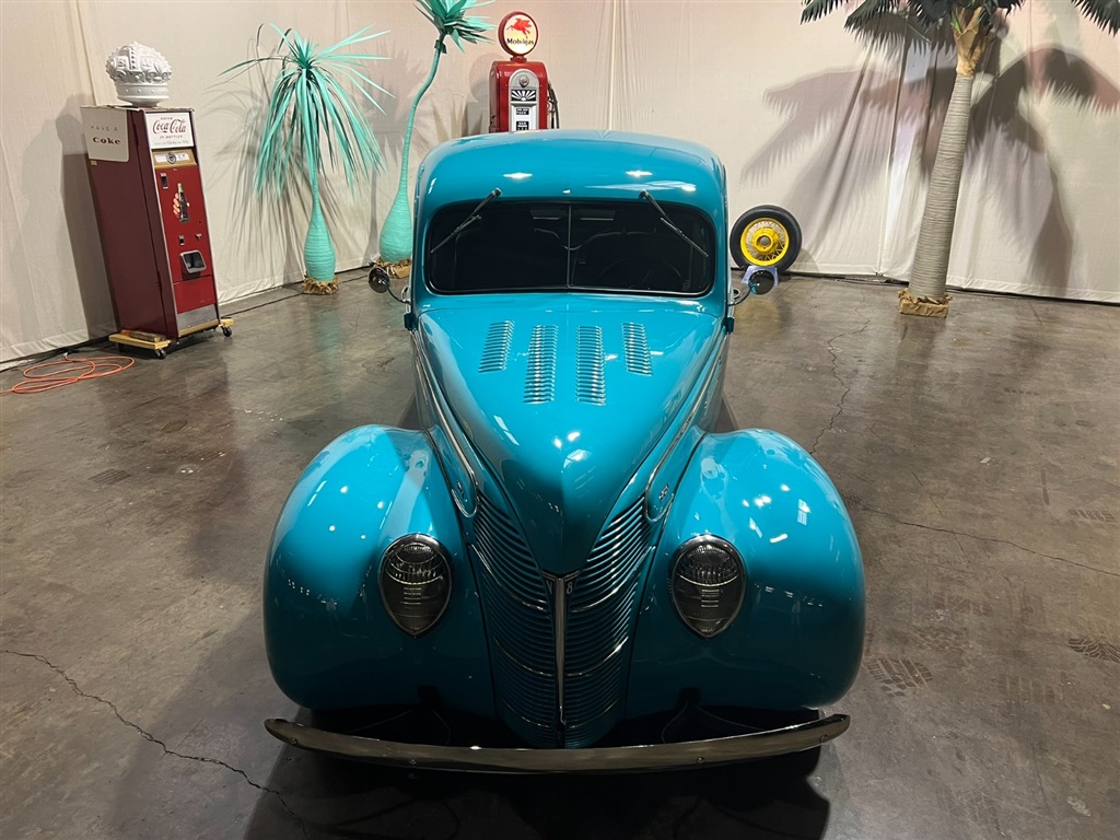 1939 Ford 5 Window Coupe 8