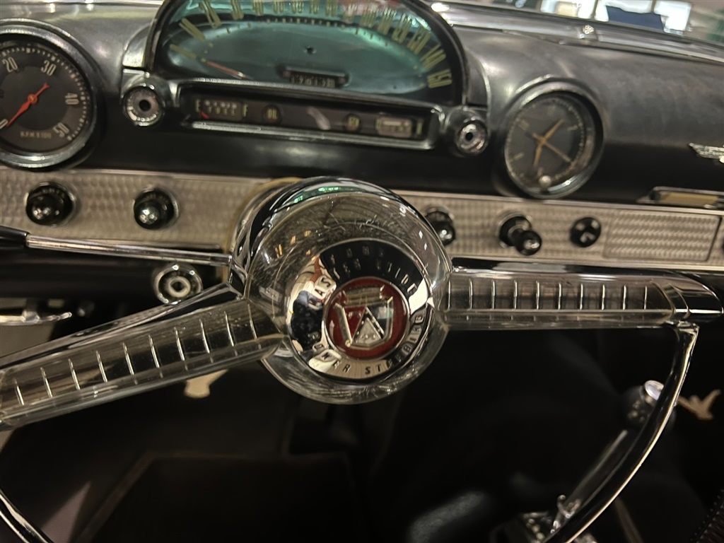 1955 Ford Thunderbird Roadster 87