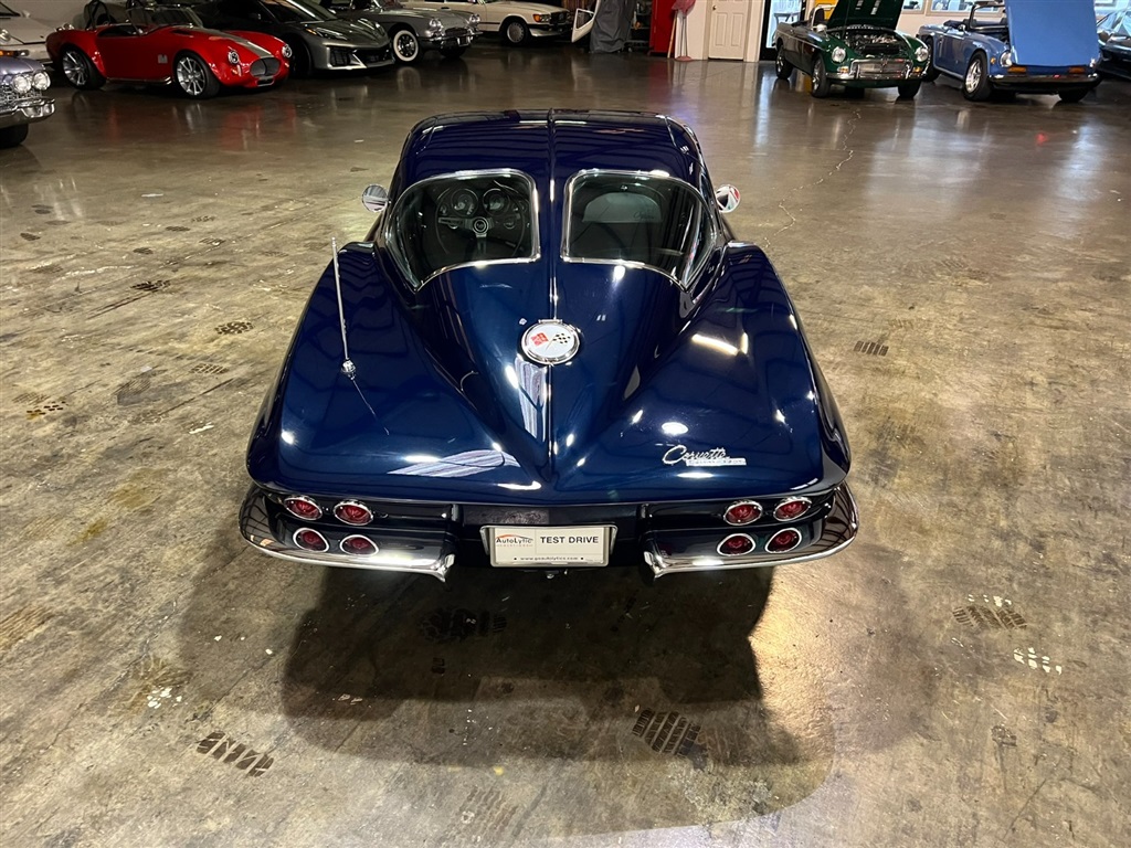 1963 Chevrolet Corvette Split Window Coupe 21