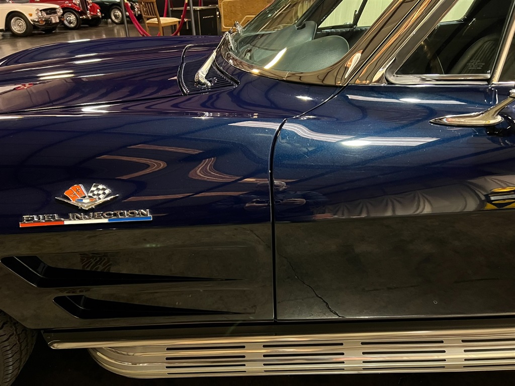 1963 Chevrolet Corvette Split Window Coupe 53