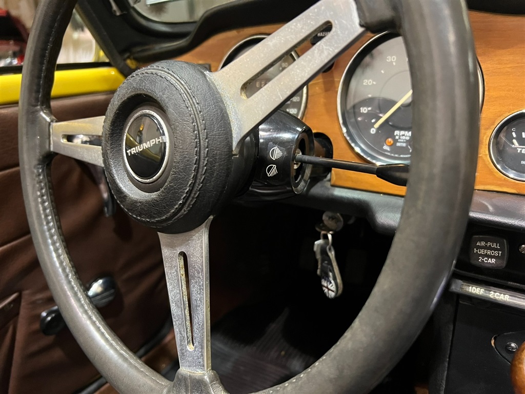 1974 Triumph TR 6 Conv 95