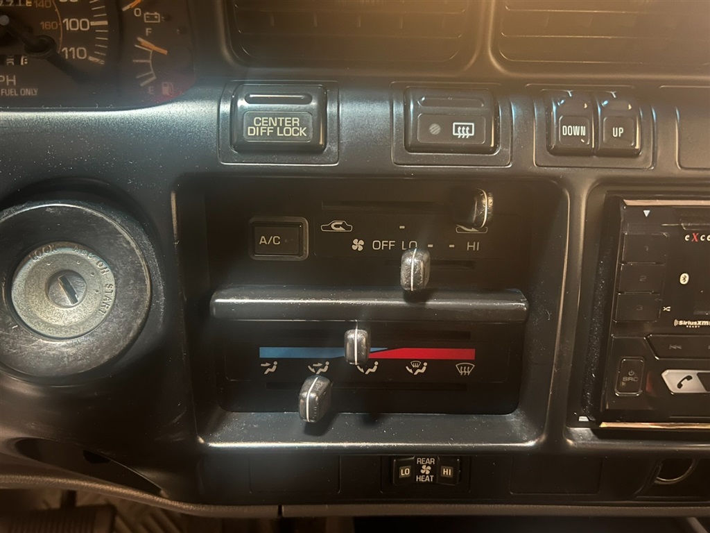 1991 Toyota Land Cruiser 4WD 59