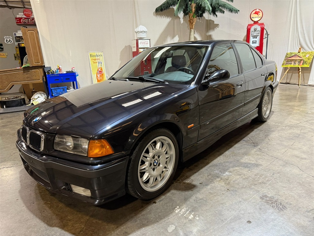 1997 BMW M3 E36 Sedan 10