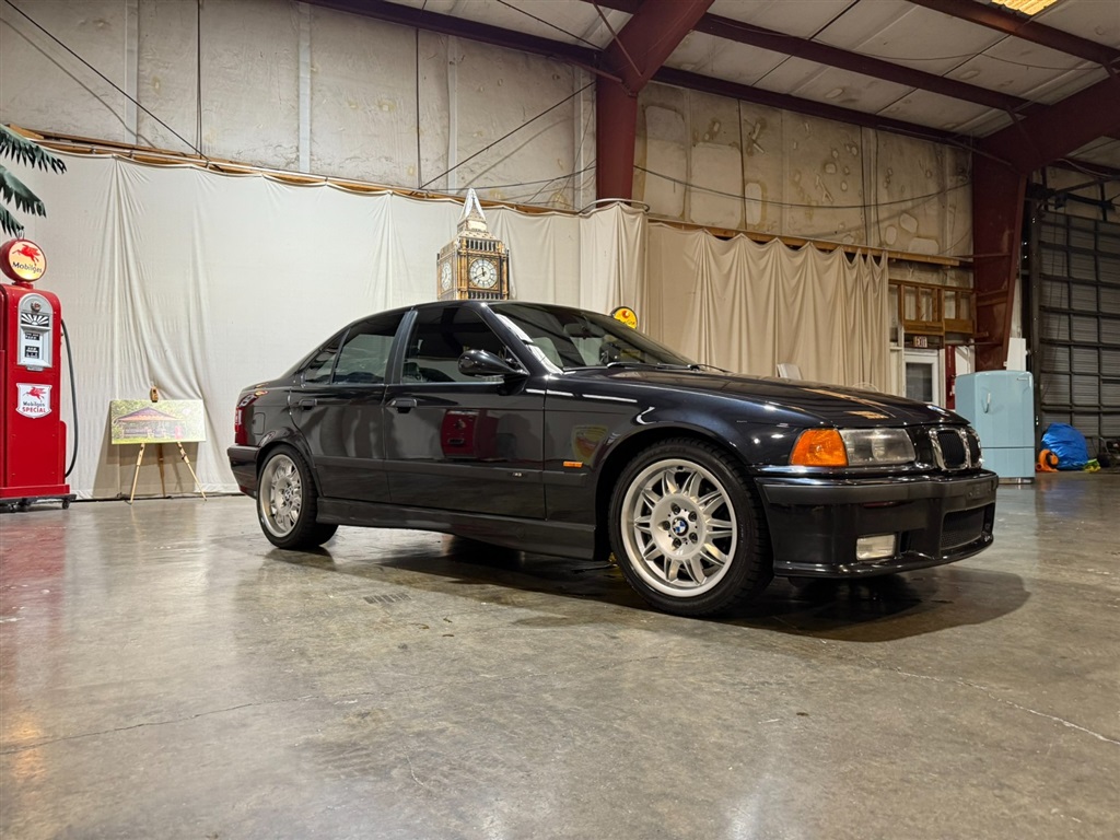 1997 BMW M3 E36 Sedan 2