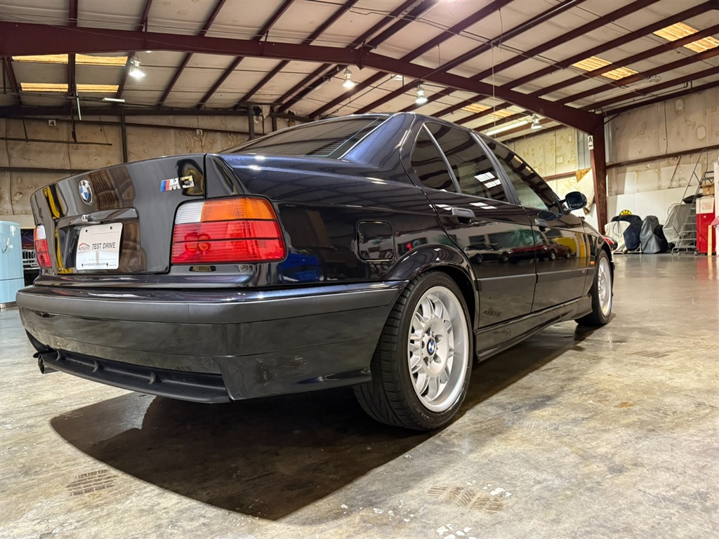 1997 BMW M3 E36 Sedan 24