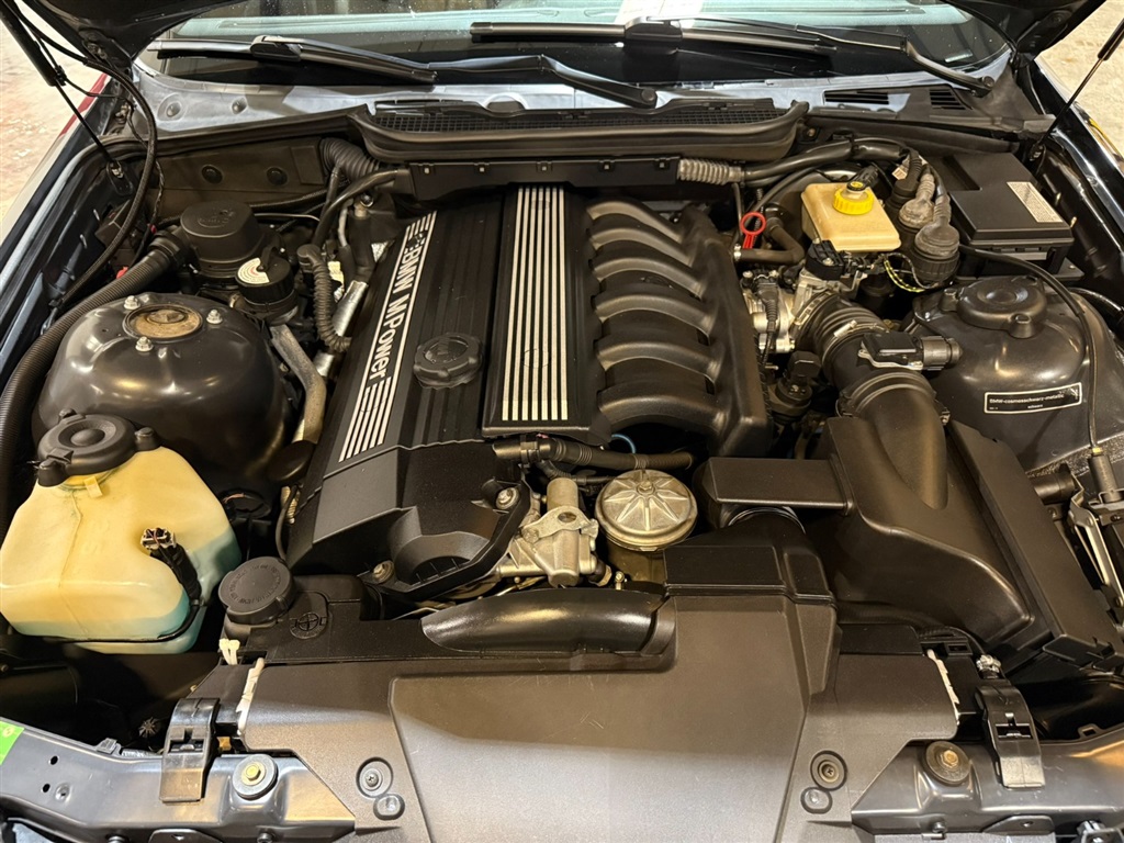 1997 BMW M3 E36 Sedan 63