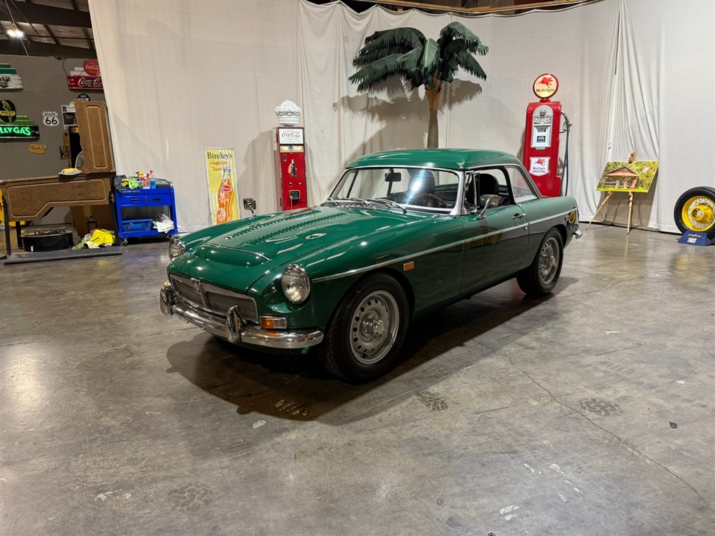 1969 MG C Roadster 11