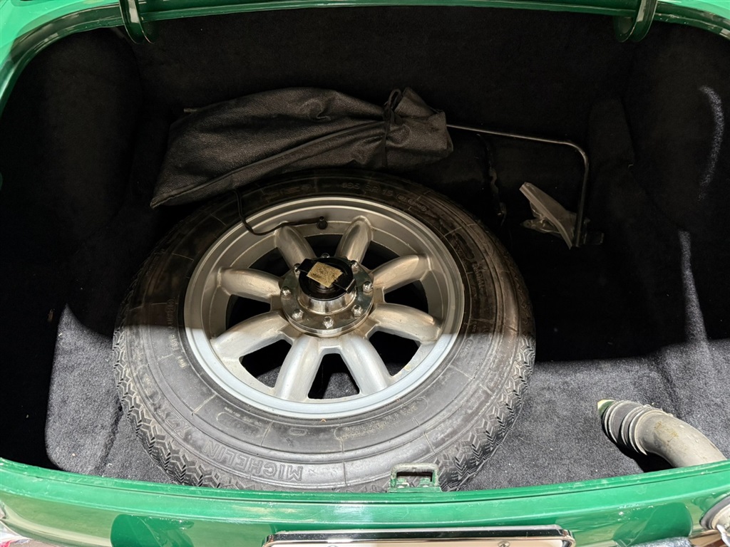 1969 MG C Roadster 40