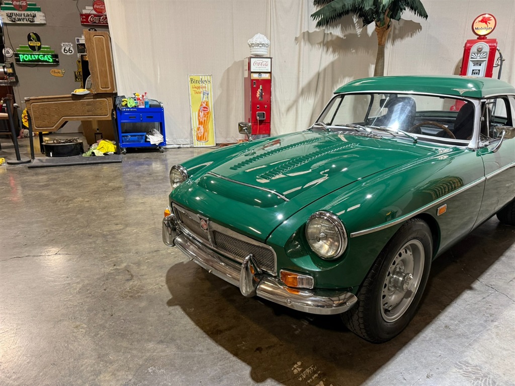 1969 MG C Roadster 9