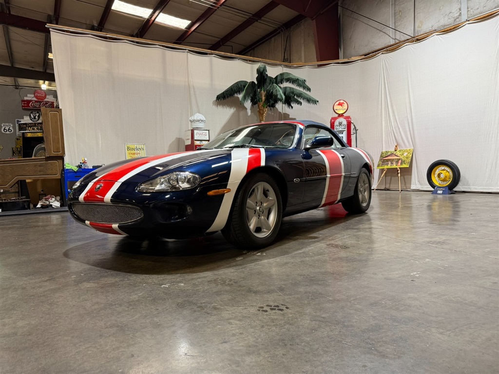 1998 Jaguar XK8 Convertible 12