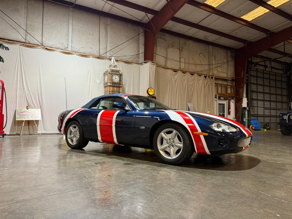 1998 Jaguar XK8 Convertible 2