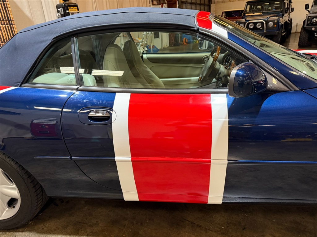 1998 Jaguar XK8 Convertible 35