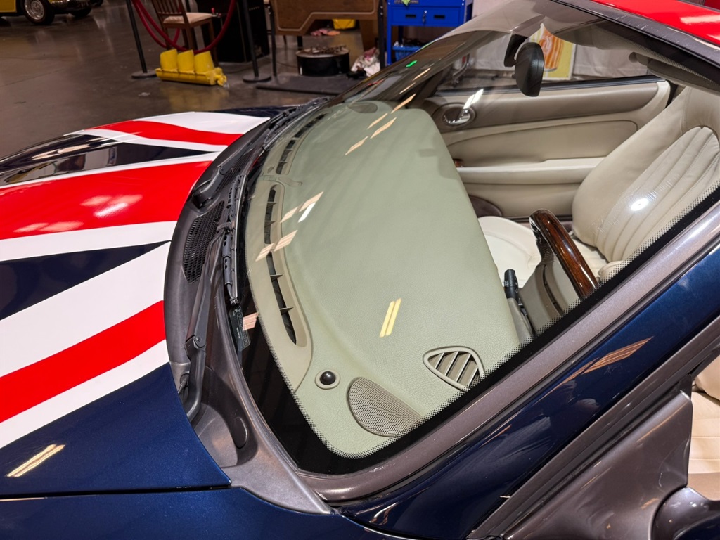 1998 Jaguar XK8 Convertible 45