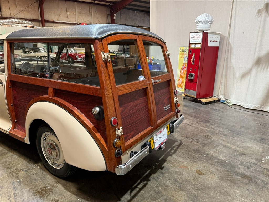 1971 Morris Minor 1000 Traveler 18