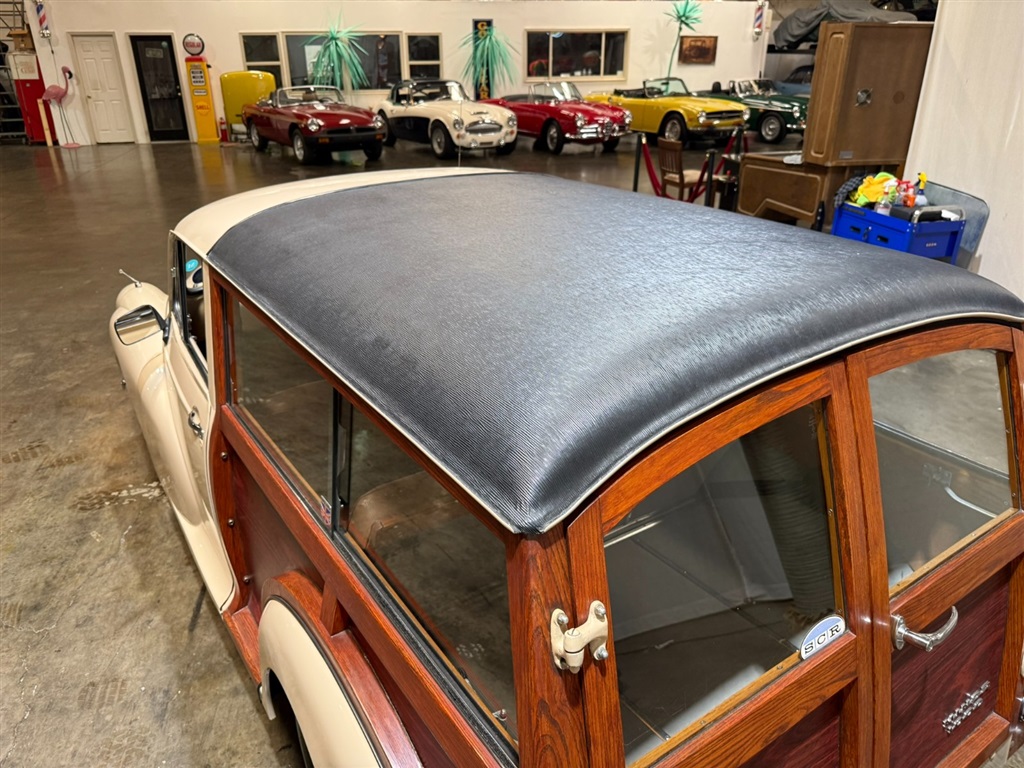 1971 Morris Minor 1000 Traveler 43