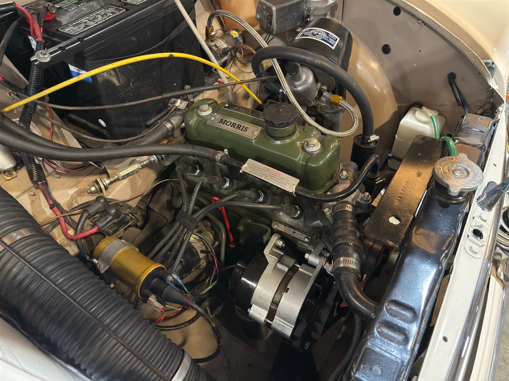 1971 Morris Minor 1000 Traveler 70