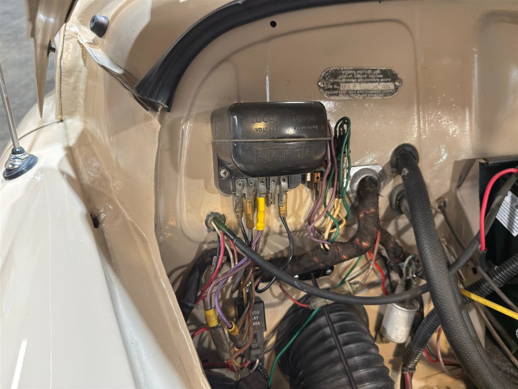 1971 Morris Minor 1000 Traveler 73
