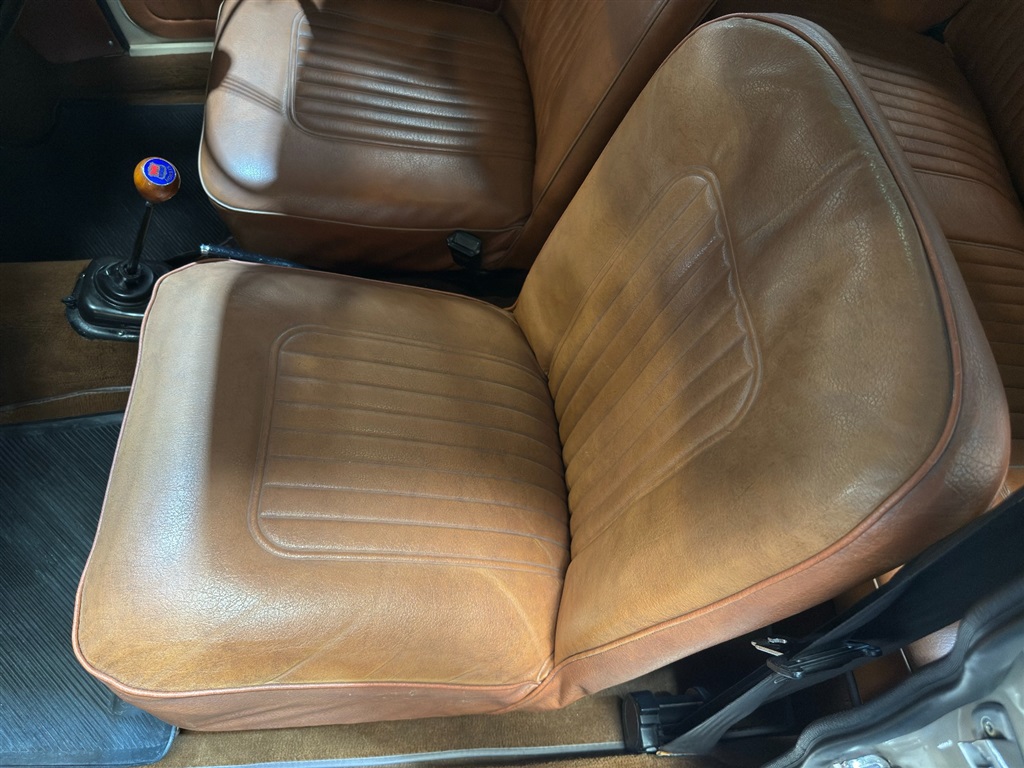 1971 Morris Minor 1000 Traveler 86