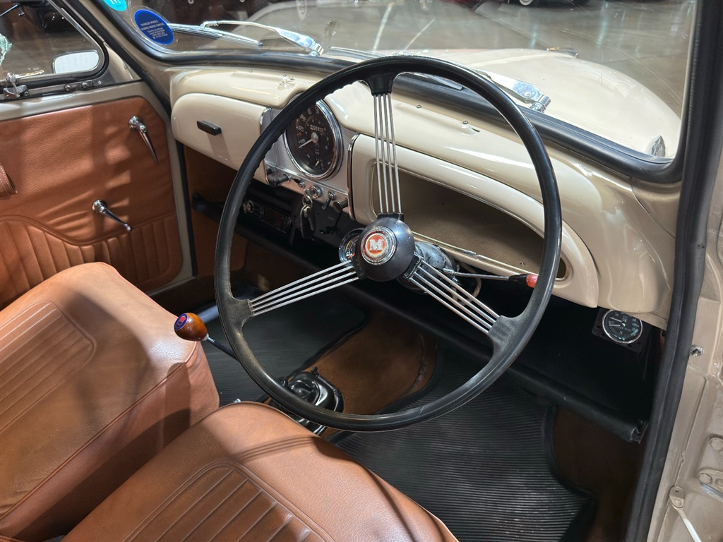 1971 Morris Minor 1000 Traveler 98