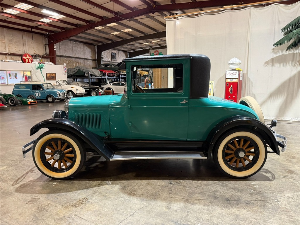 1928 Willys- Overland Whippet Series 96 3 Window Coupe 14