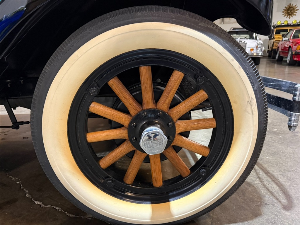 1928 Willys- Overland Whippet Series 96 3 Window Coupe 27