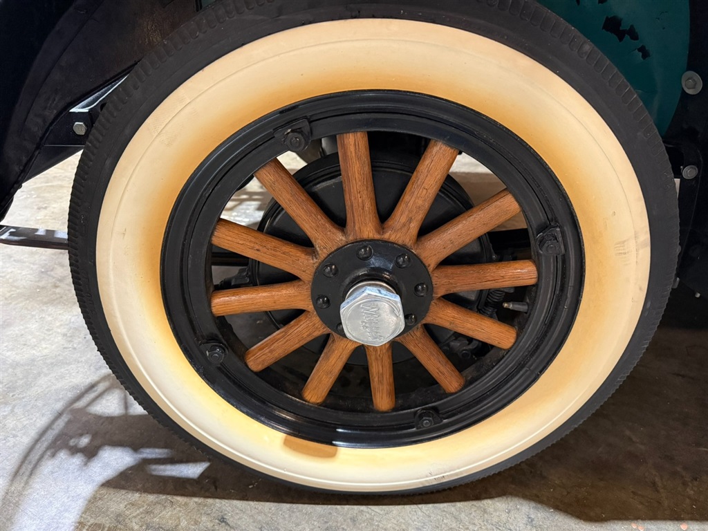1928 Willys- Overland Whippet Series 96 3 Window Coupe 38