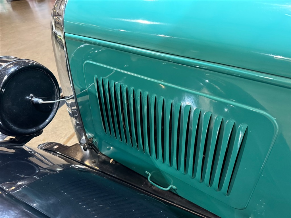 1928 Willys- Overland Whippet Series 96 3 Window Coupe 57