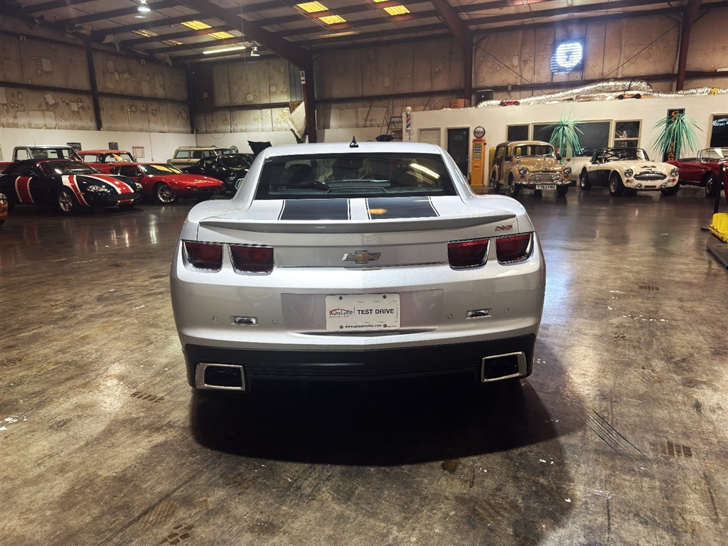2010 Chevrolet Camaro 2SS Coupe 19