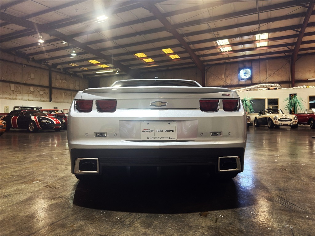 2010 Chevrolet Camaro 2SS Coupe 20