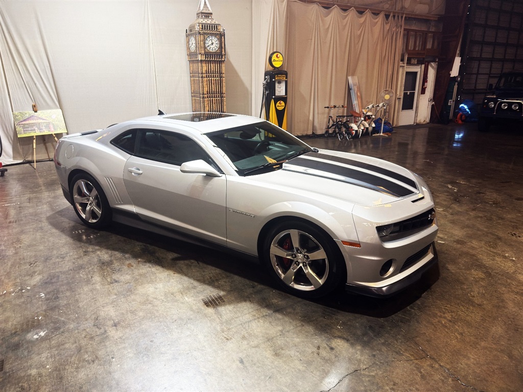 2010 Chevrolet Camaro 2SS Coupe 3