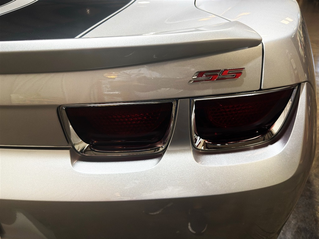 2010 Chevrolet Camaro 2SS Coupe 37
