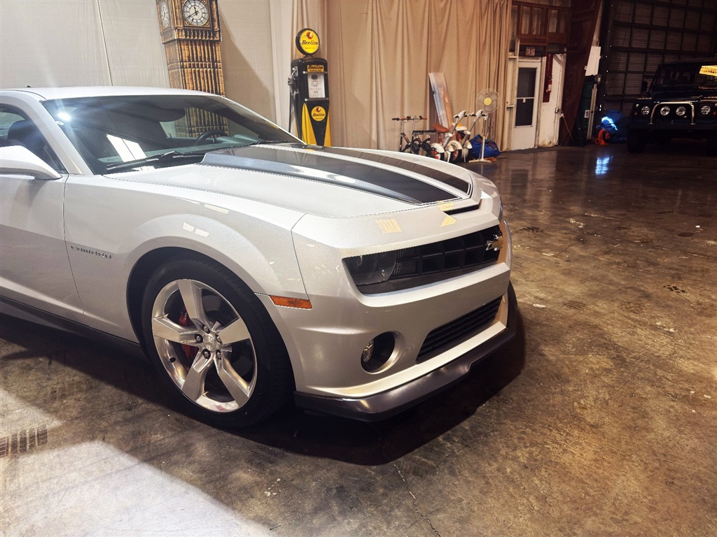 2010 Chevrolet Camaro 2SS Coupe 5