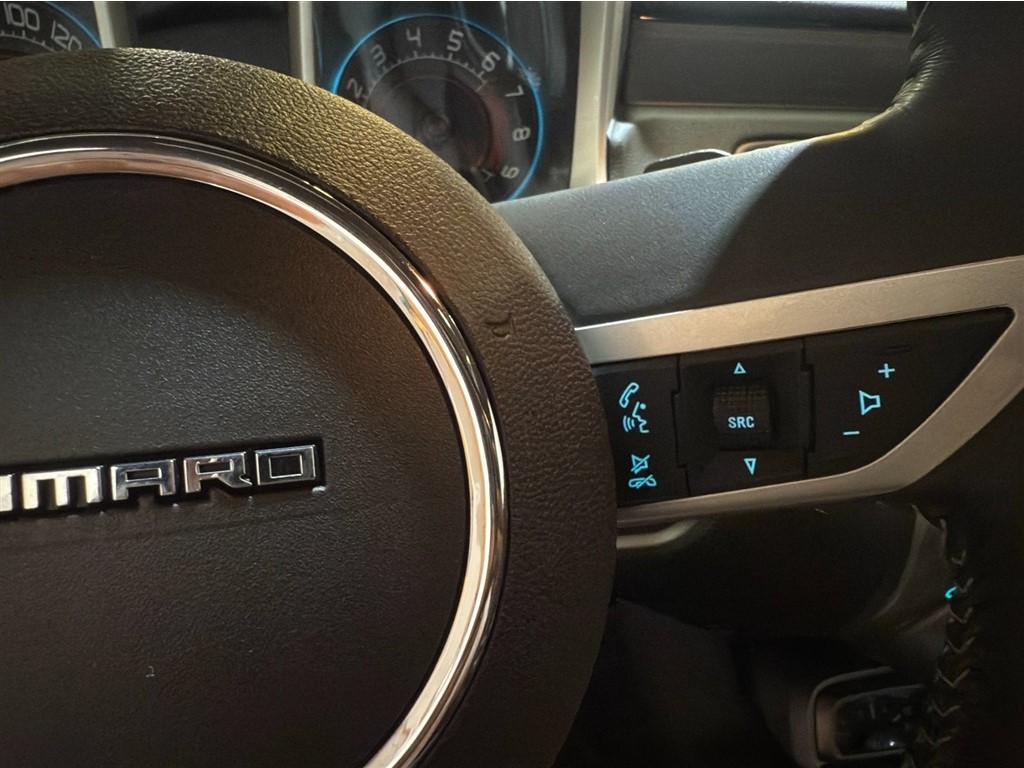 2010 Chevrolet Camaro 2SS Coupe 76