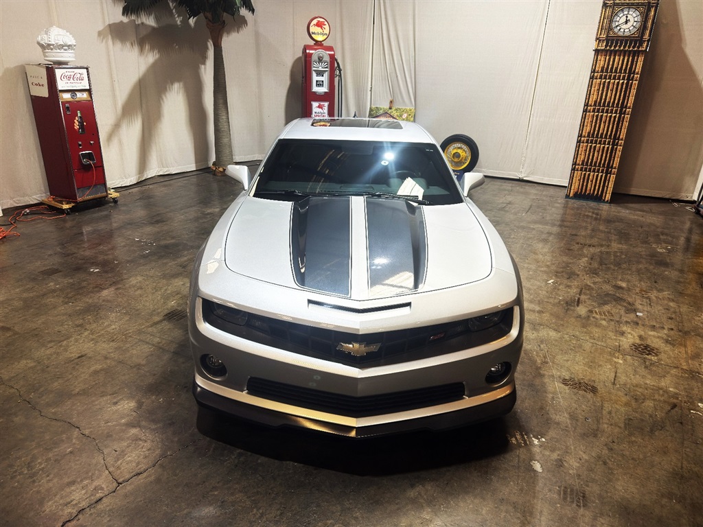 2010 Chevrolet Camaro 2SS Coupe 8