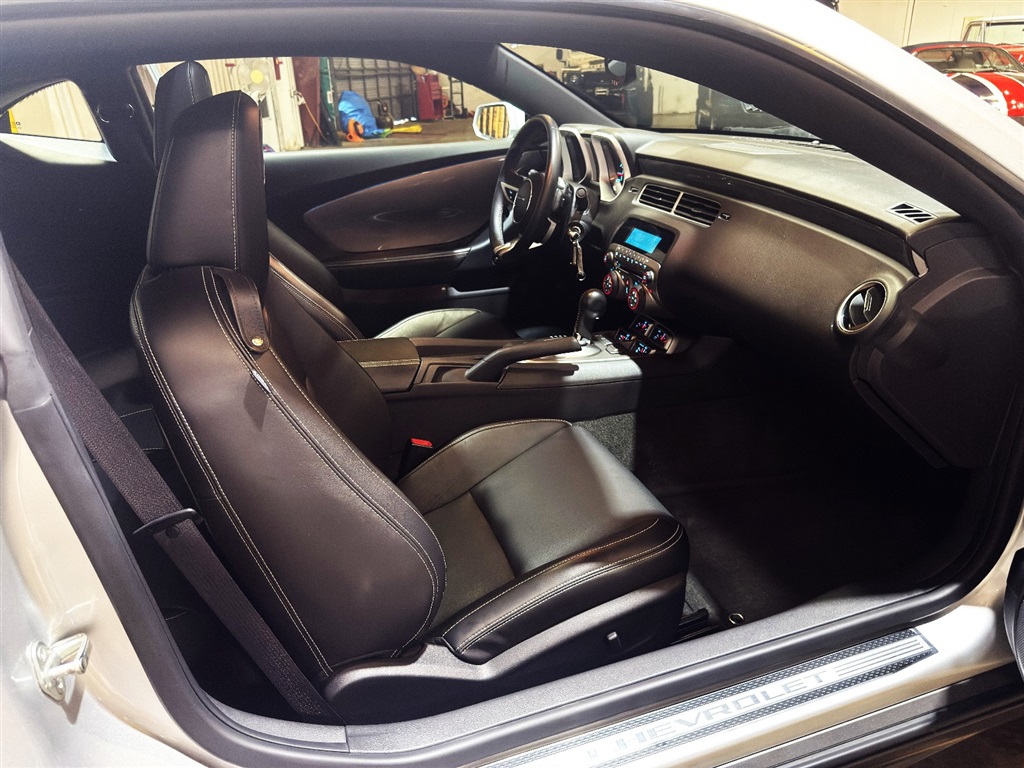 2010 Chevrolet Camaro 2SS Coupe 86