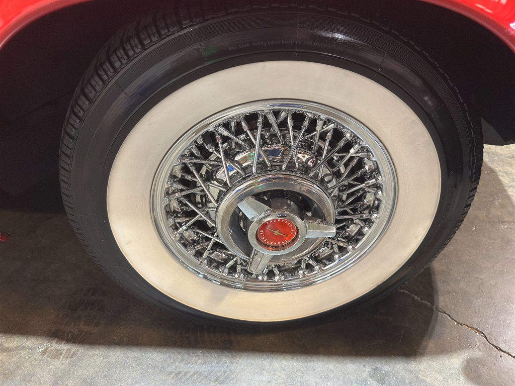 1957 Ford Thunderbird Roadster 48