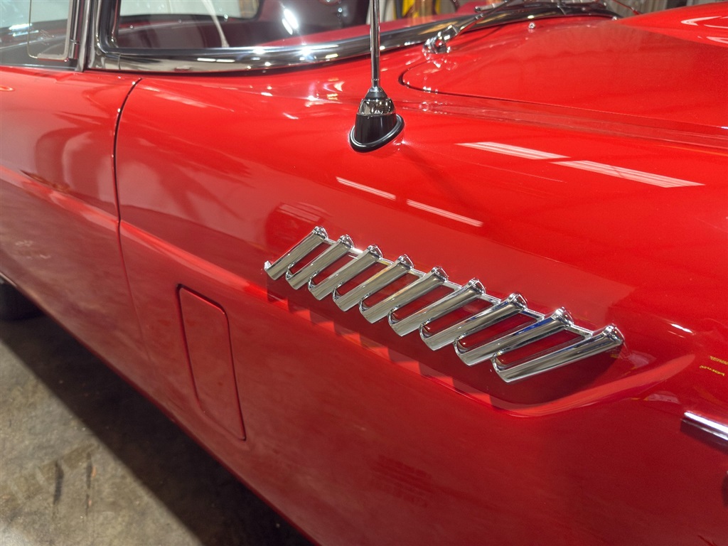1957 Ford Thunderbird Roadster 50
