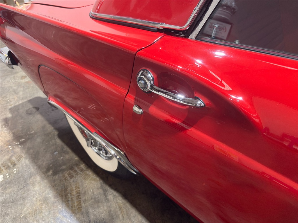 1957 Ford Thunderbird Roadster 54