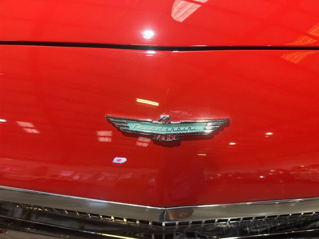 1957 Ford Thunderbird Roadster 76