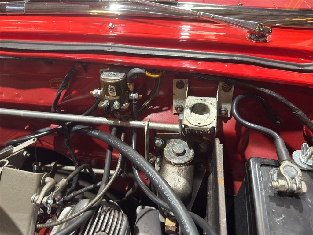 1957 Ford Thunderbird Roadster 82