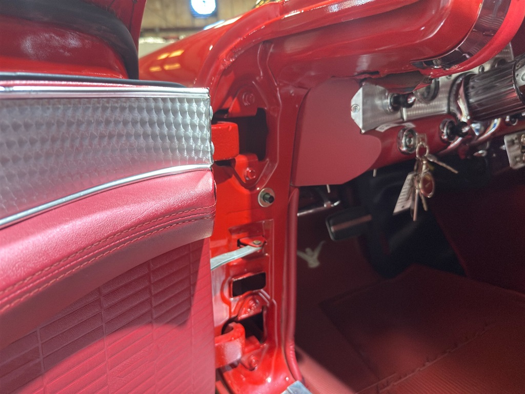 1957 Ford Thunderbird Roadster 98