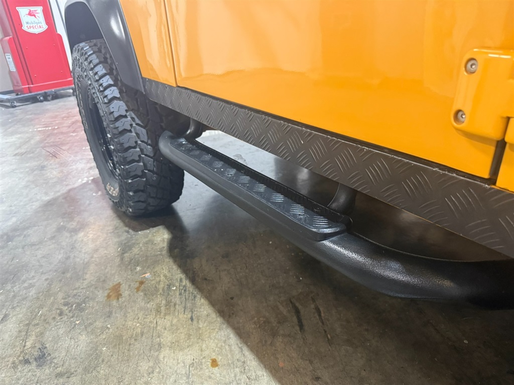 1999 Land Rover Defender 90 RHD Hardtop 30