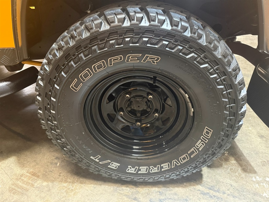 1999 Land Rover Defender 90 RHD Hardtop 48