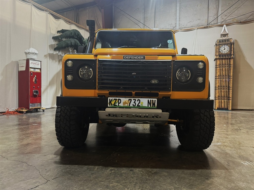 1999 Land Rover Defender 90 RHD Hardtop 6