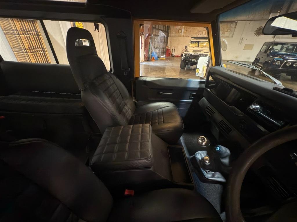 1999 Land Rover Defender 90 RHD Hardtop 75